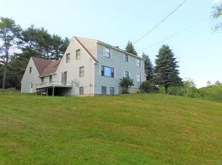 75 Coldbrook Rd, Hampden, ME 04444