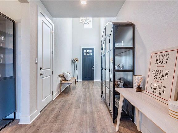 2nd image of 1166 Sage Thrasher Cir