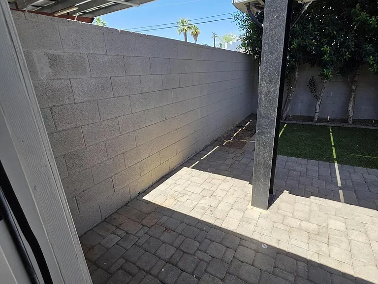 4036 E Moreland St #B — Photo 10