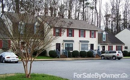1st image of 6436 Village Woods Ct