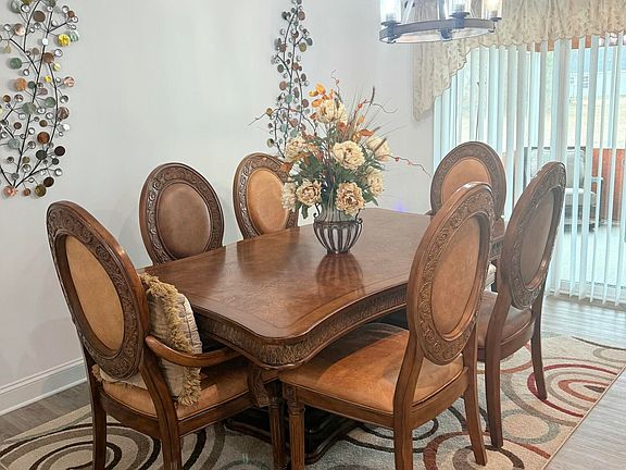 3rd image of 9140 Byron Court