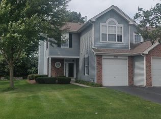 2046 Waverly Ln, Algonquin, IL 60102