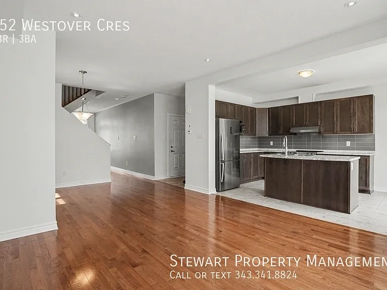 152 Westover Cres — Photo 5