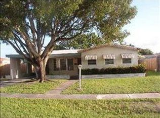 7481 Fillmore St, Hollywood, FL 33024
