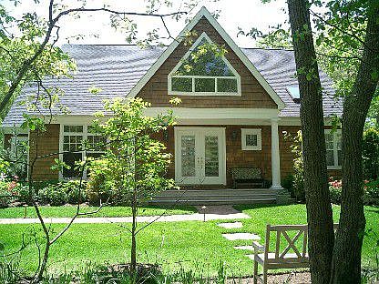 1st image of 26 Briar Croft Dr