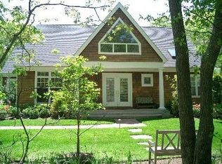 26 Briar Croft Dr, East Hampton, NY 11937