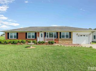 1377 Thunder Swamp Rd, Mount Olive, NC 28365