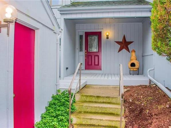 1858 Bent Pine Hl, Fogelsville, PA 18051