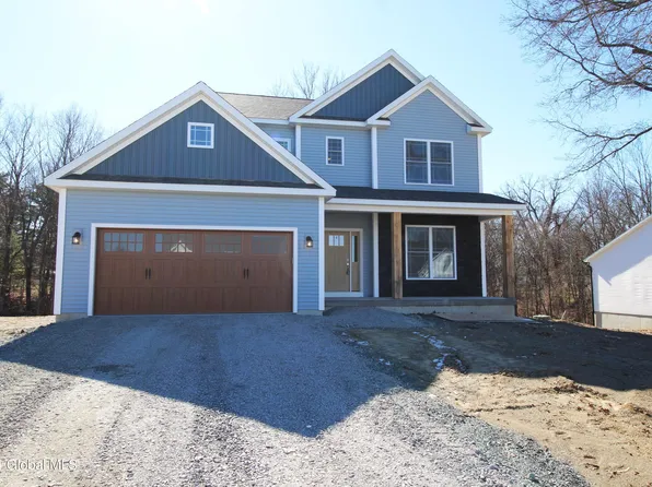 7 Essie Lane, Troy, NY 12180