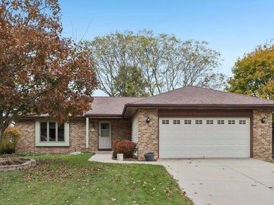 N77W15302 Crossway DRIVE, Menomonee Falls, WI, 53051
