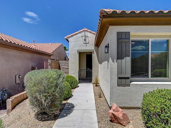 5th image of 2756 Leys Burnett Ave