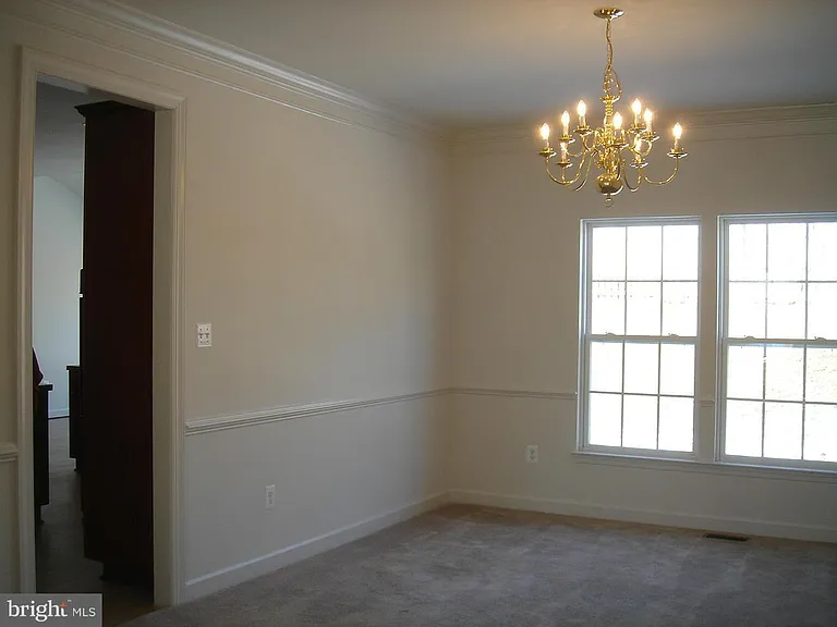 11225 Suffolk Dr — Photo 5