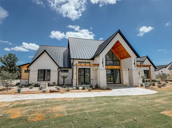 520 Royal Santana Run, Weatherford, TX 76087