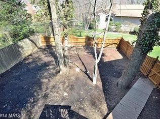 6805 Sprucedale Ct, Annandale, VA 22003