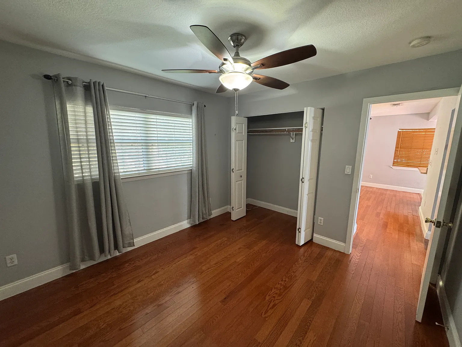 2 bed, 677 sqft, $1,549 — Photo 2