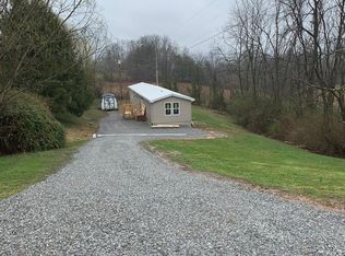 164 Roberts Ln, Tazewell, TN 37879