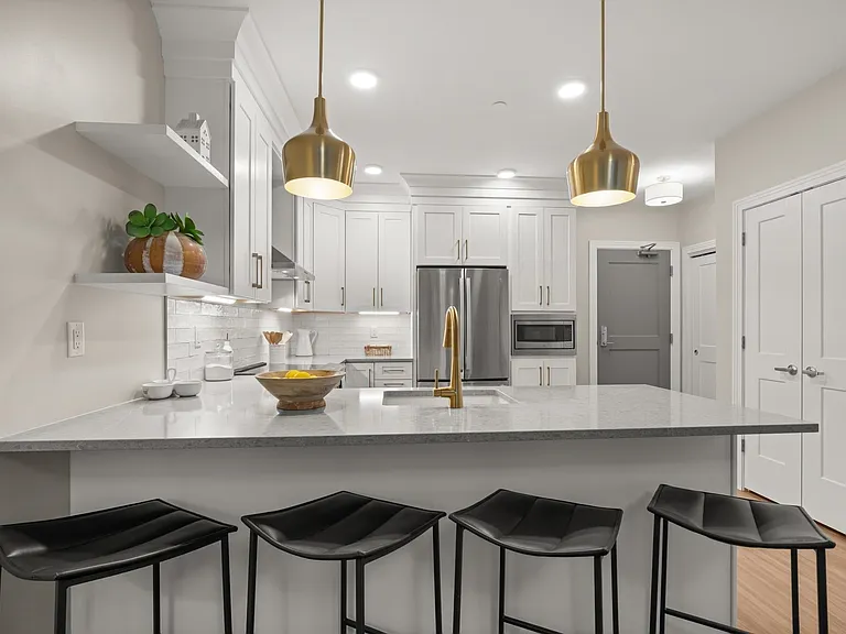 99 Foundry Pl #101 — Photo 2