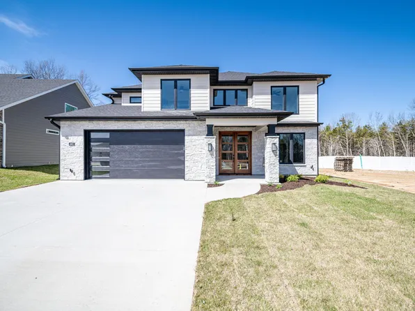 4901 Whisper Ct, Columbia, MO 65203