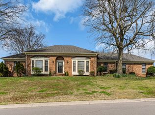 101 Walnut Trce, Hendersonville, TN 37075