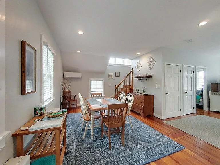 23 Warren Ave #2 — Photo 8