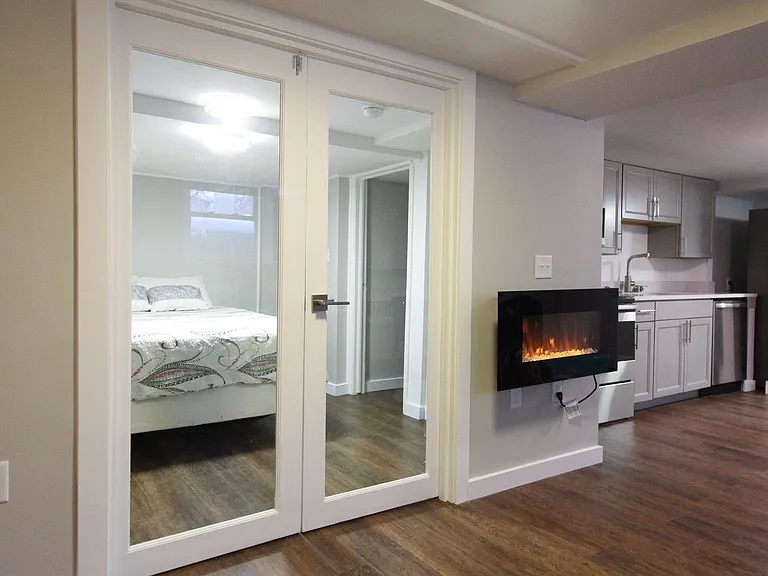 230 Bryant Ave — Photo 26