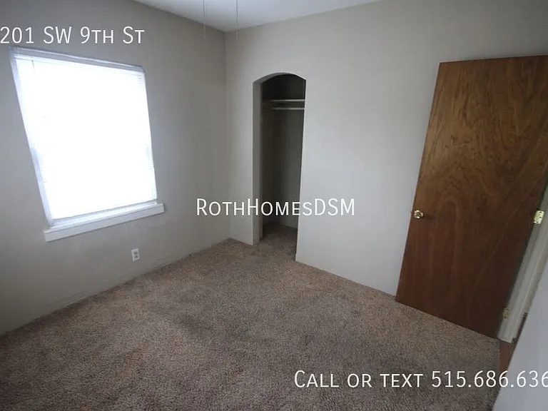 4201 SW 9th St — Photo 8