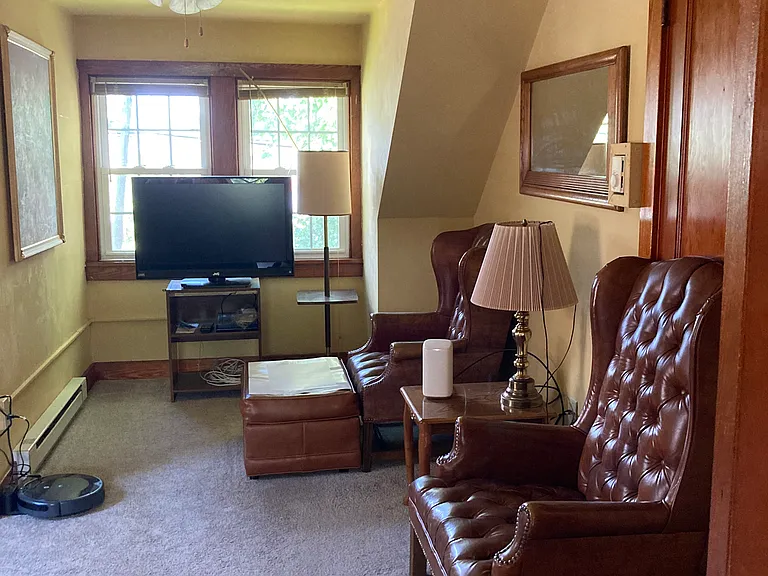 1228 N Pitt St #2 — Photo 2