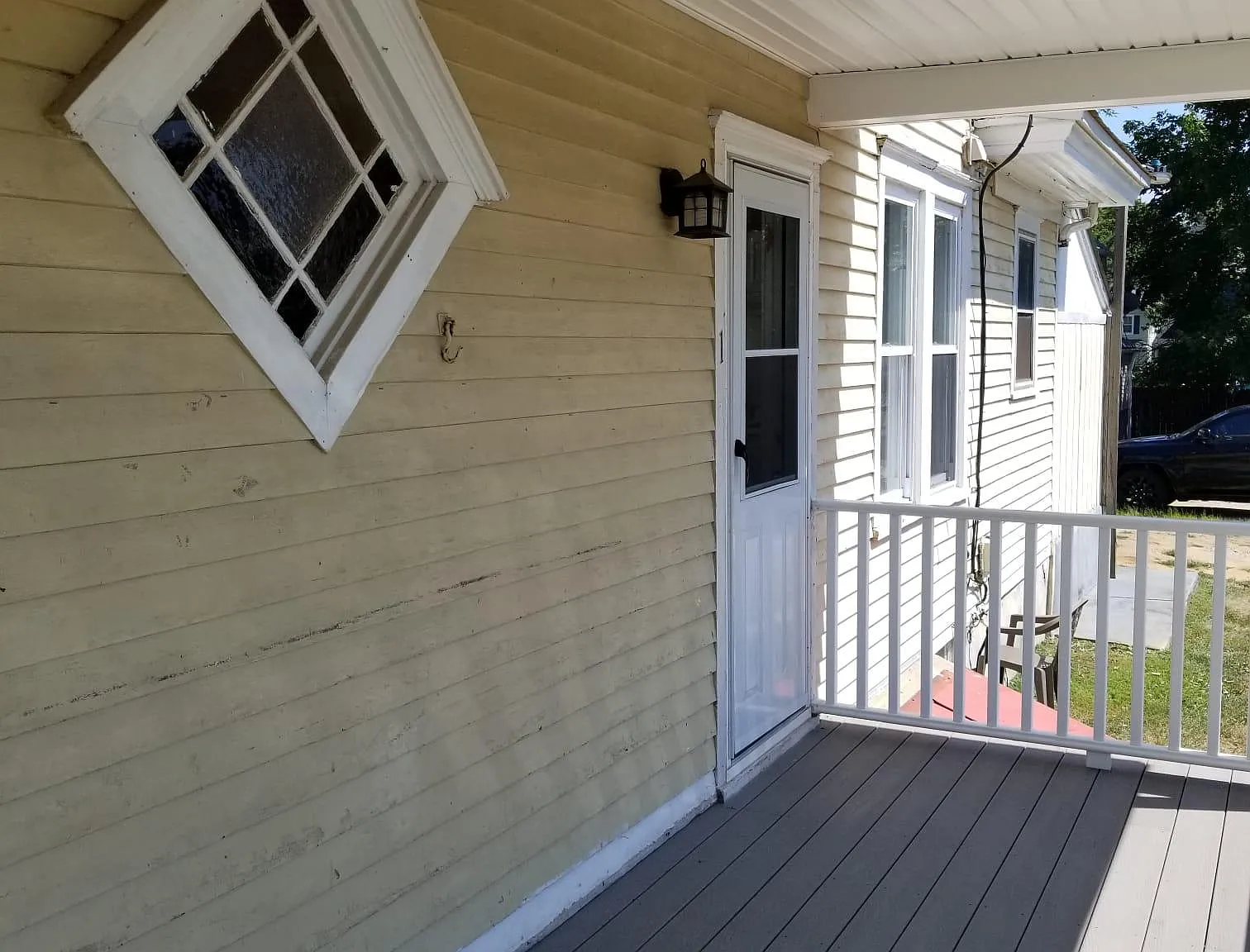 2 bed, 850 sqft, $1,700 — Photo 2