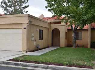 19108 Arthur St, Apple Valley, CA 92308