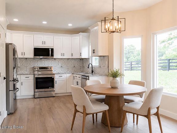 4th image of 7605 Pauls View Pl