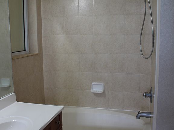 5th image of 8999 NW 107th Ct Unit 206