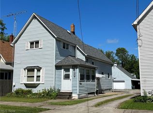 830 Day St, Conneaut, OH 44030