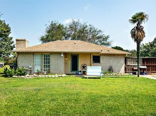 142 1st Mate St, Mabank, TX 75156