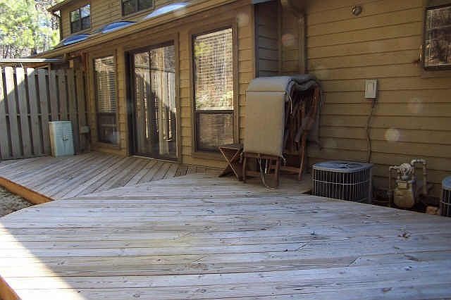 2nd image of 1847 Dyouville Ln