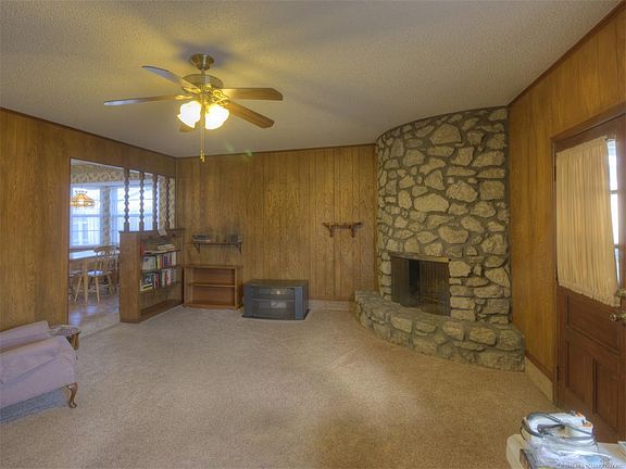 5th image of 2603 S 109th Ave E