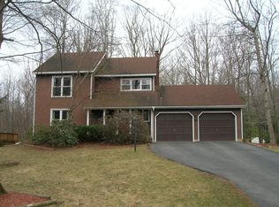 13 Durham Way, Clifton Park, NY 12065