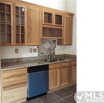 4th image of 8495 Neptune St