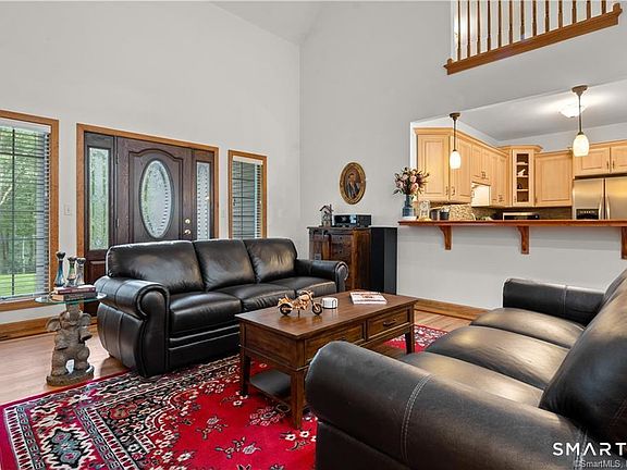 4th image of 148 Balazs Road