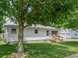 130 Walnut St, Gibson City, IL 60936