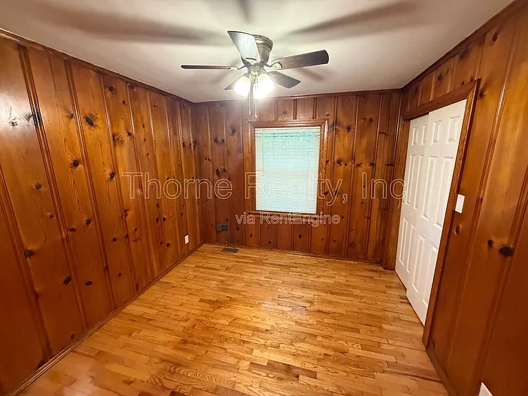 1809 Bedford Rd — Photo 13