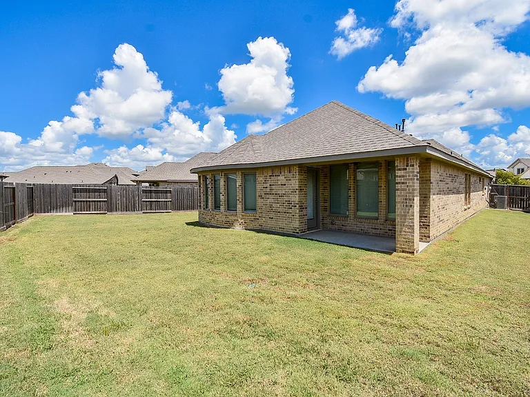 17007 Shine Bright Ct — Photo 39