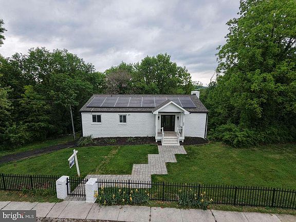 5th image of 113 Edgewood Rd