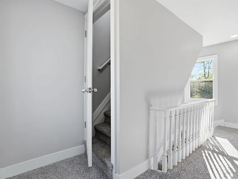 361 N Main St — Photo 31