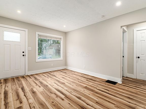 5th image of 1606 Cordell Ave