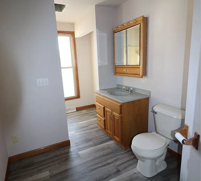 634 E Oshkosh St #1 — Photo 2