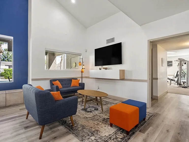 The Place at 2120 — Photo 16