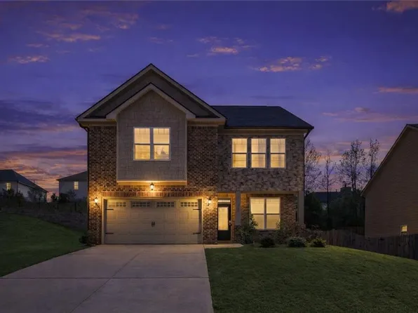 1526 Battle Brook Dr, Conyers, GA 30012