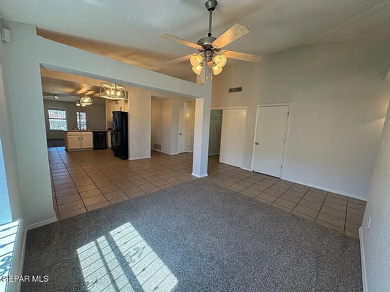 10041 Paloma Dr — Photo 36