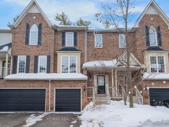 100 Elgin Mills Rd W #42, Richmond Hill, ON L4C 0R8