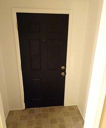 3rd image of 48 Wendover Ave